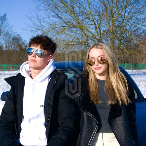 🇺🇸SILVER Sunglasses - Picture 11 of 13